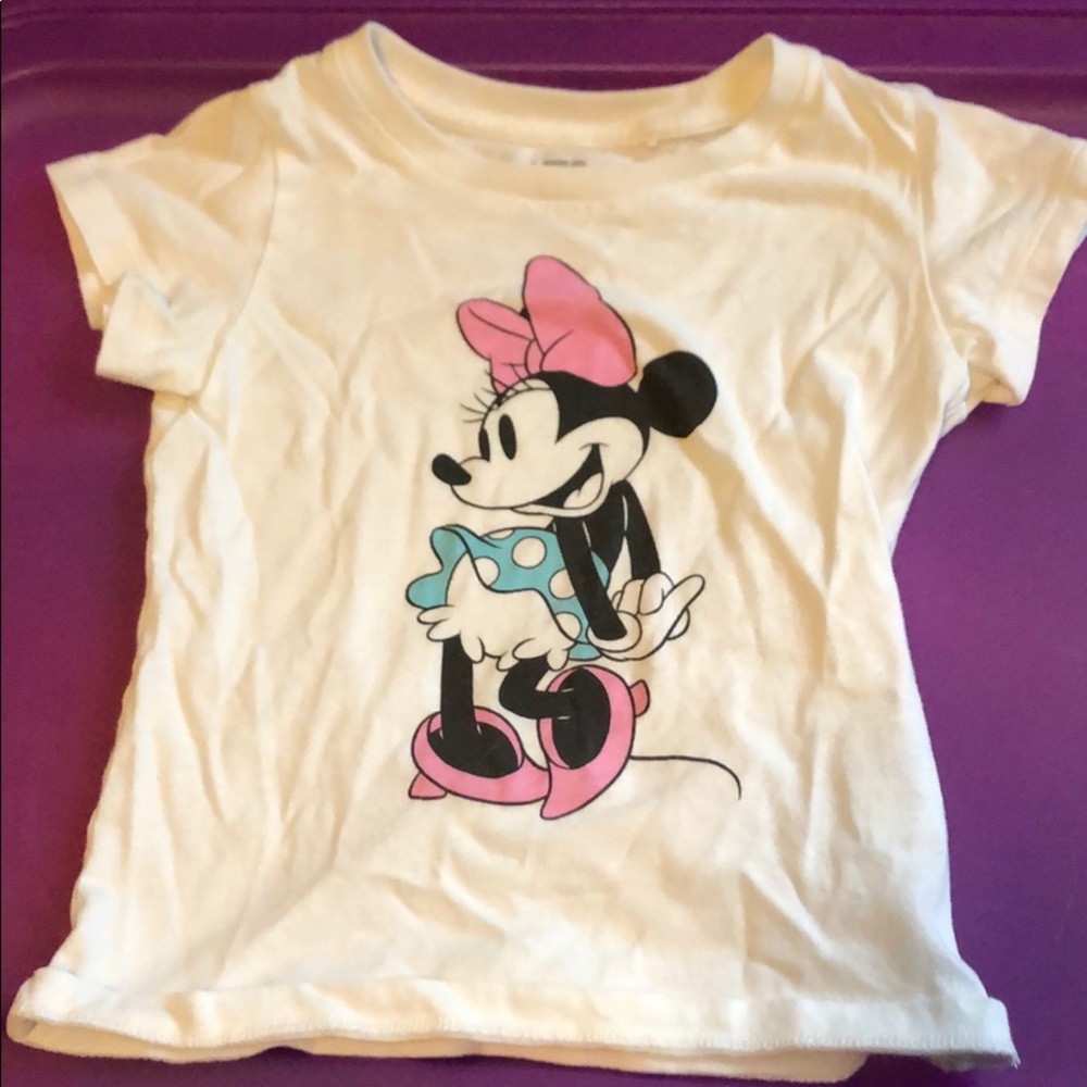 Minnie Mouse t shirt